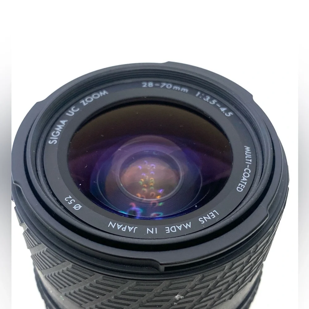 SIGMA UC Zoom 28 - 70mm f/1:3.5 - 4.5 Multi-Coated Camera Lens